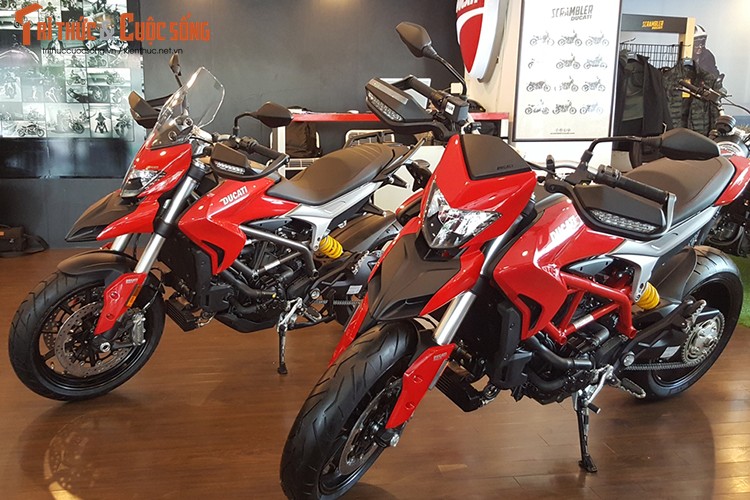 Ducati Hyperstrada 939 dau tien ve Viet Nam gia 500 trieu dong